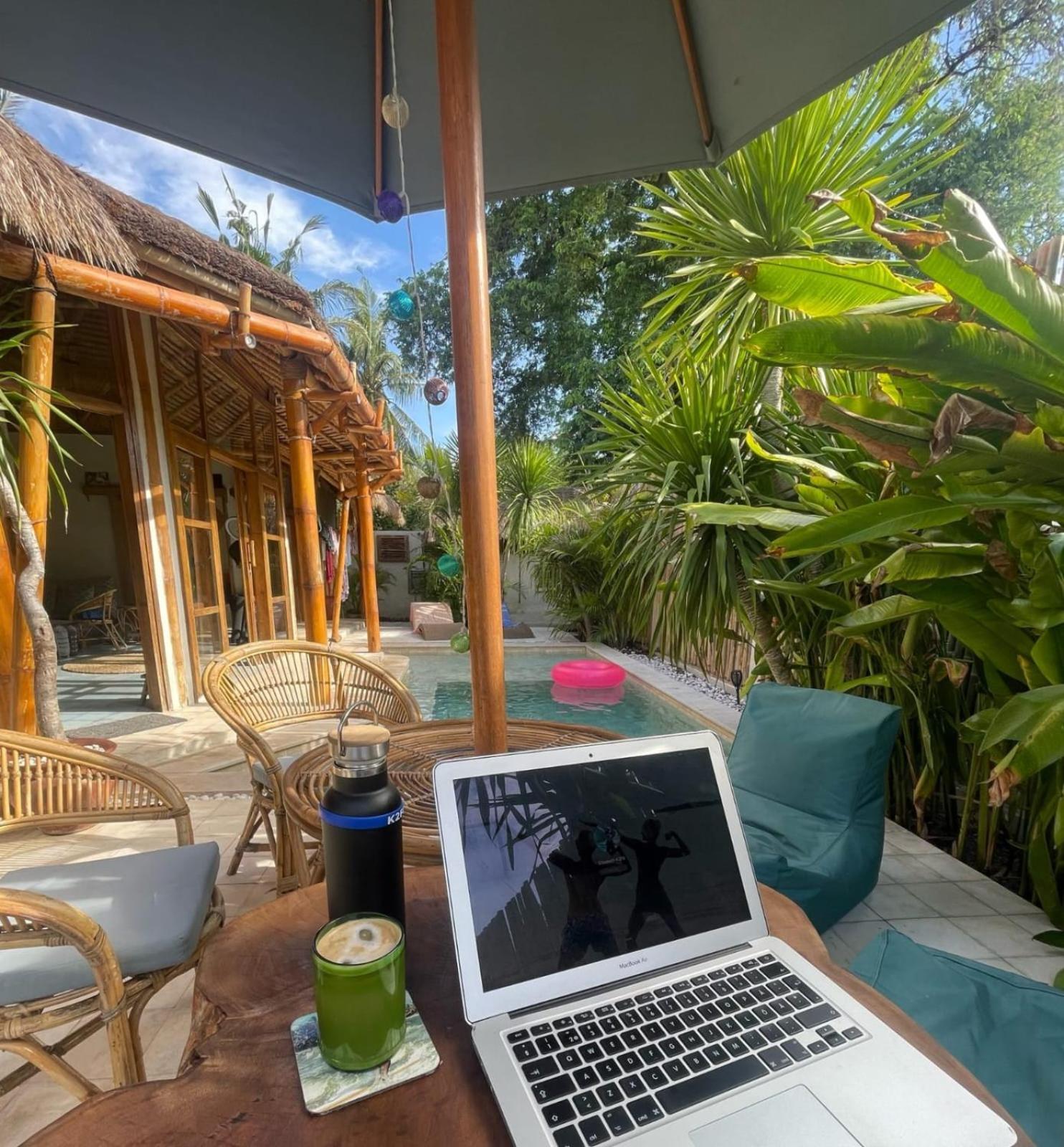 Tipsea Turtle Gili Air Hotel ภายนอก รูปภาพ